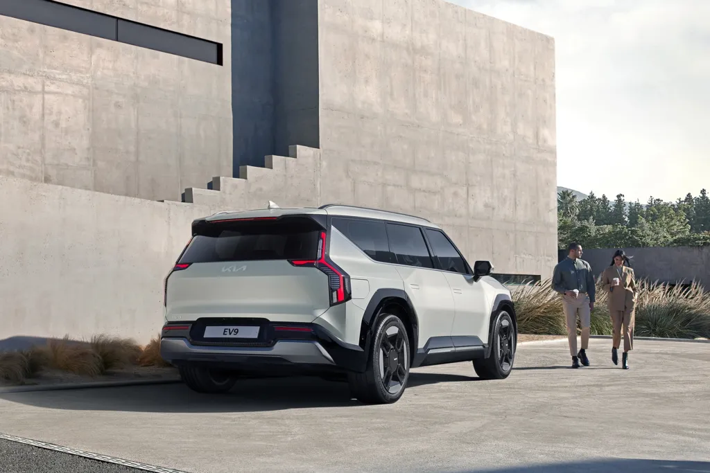 EV9_odhaleni-modelu (1)-min.jpg