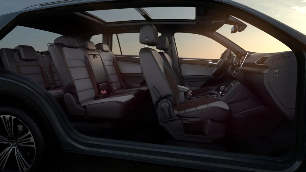 SEAT-Tarraco-interier.jpg