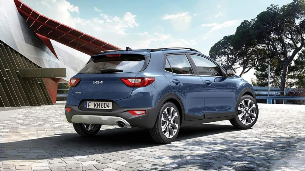 kia-stonic-my24-design-carousel-exterior-rearview.jpg