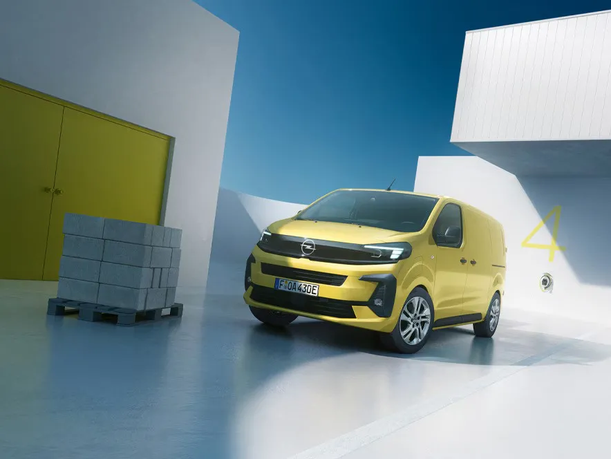 OPEL-VIVARO-MY2023-BEV-partial_accessories2_4x3-ezgif.com-avif-to-jpg-converter.jpg