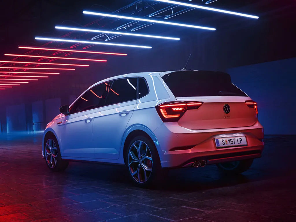 po4870-polo-gti-exterior-back-10-6-v1.jpg