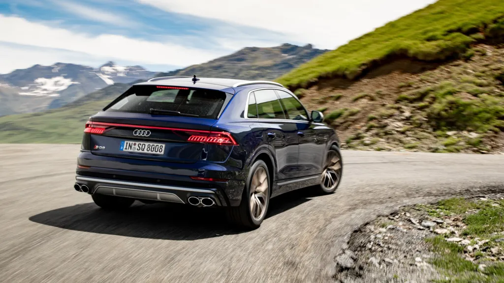 audi-SQ8.jpg