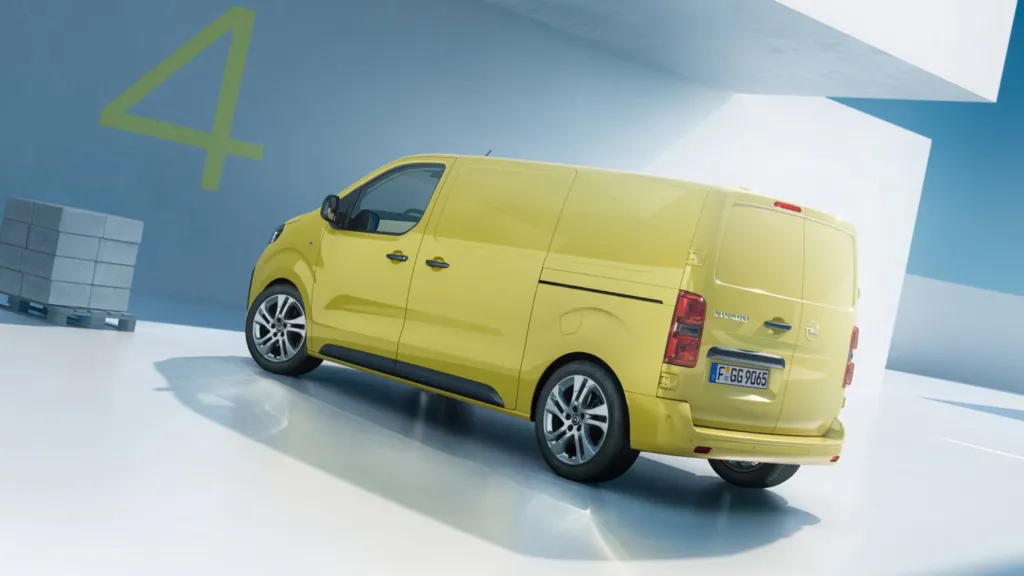 opel-vivaro-my2023-ice-exterior-tg02-16x9-ezgif.com-avif-to-jpg-converter.jpg