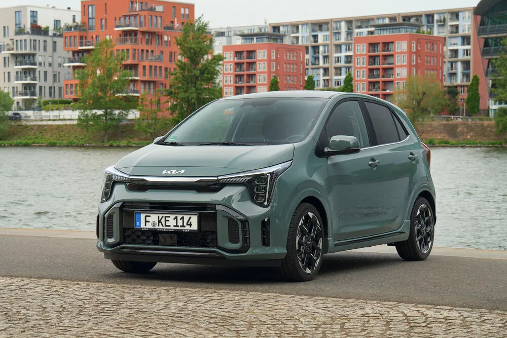 kia-picanto-gtline-exterior-print-3600x2400-001.jpg