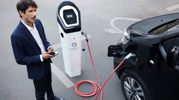 spacetourer-keypoint4-electrique-2880x1620-ezgif.com-avif-to-jpg-converter