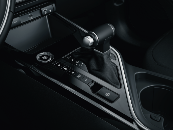 Niro_SG2_Interiér_15_Převodovka_2-min
