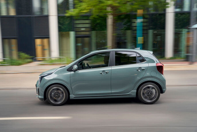 kia-picanto-gtline-dynamic-print-3600x2400-008