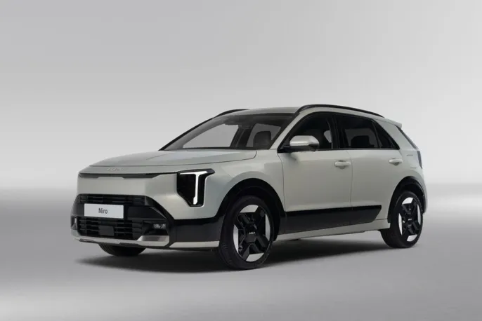 kia_niro_ivory_silver_static_print_6000x4000-001