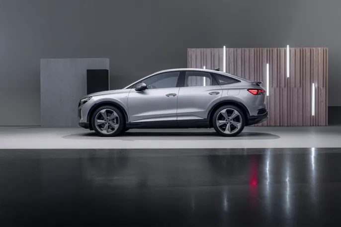 q4_sportback_1
