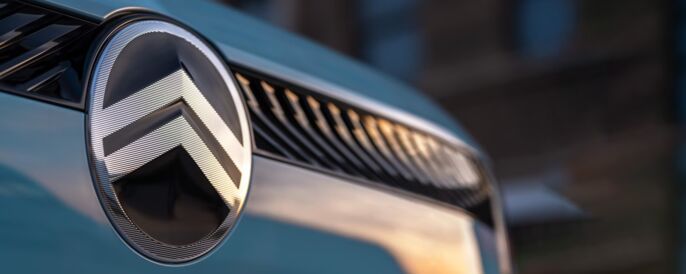 GALLERY_DISTINCTIVE_04_2880x1152-ezgif.com-avif-to-jpg-converter