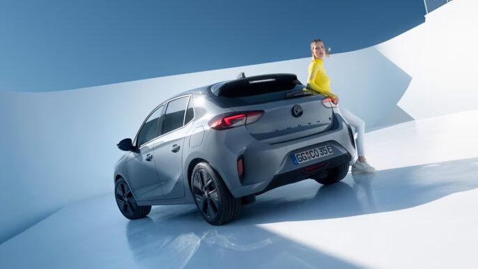 opel-corsa-bev-exterior-rear-16x9-co23-e01-002-ezgif.com-avif-to-jpg-converter