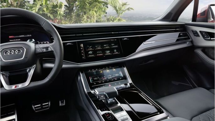 aq7-d-191007previewlarge-min