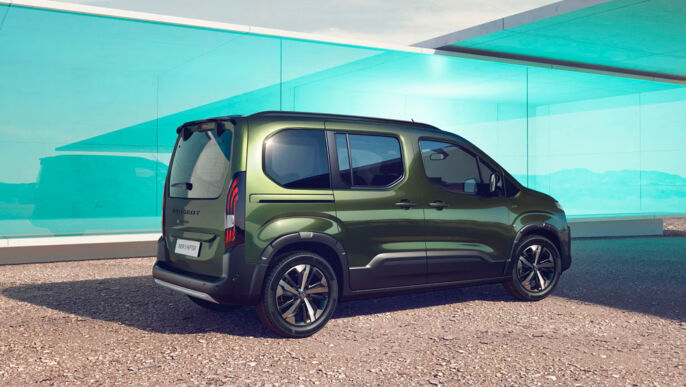 PEUGEOT_RIFTER_2311STYP_104_D_2030x1146