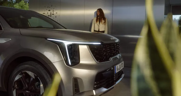 kia-sorento-my25-hev-exterior-headlamp-talent