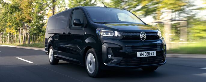 spacetourer-herobanner-2880x1152-ezgif.com-avif-to-jpg-converter