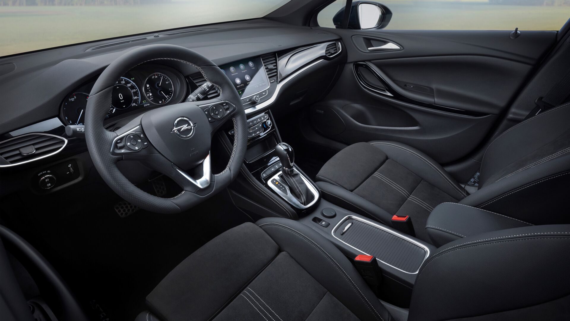Opel-astra-sports-tourer-interier.jpg